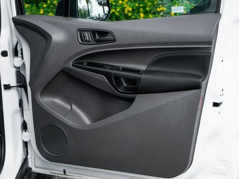 Used 2022 Ford Transit Connect XL image 36