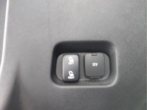 Used 2024 Ford Edge SEL image 25