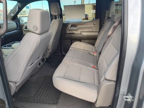 Used 2025 Chevrolet Silverado 1500 LT image 21