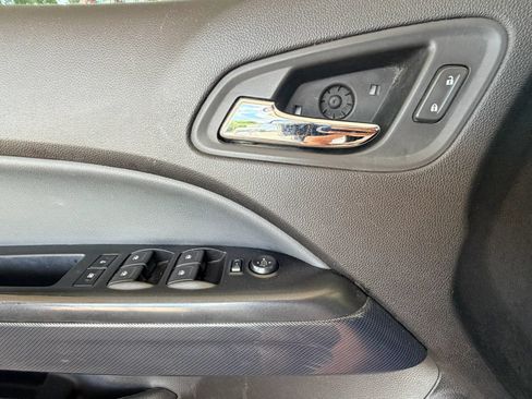Used 2019 Chevrolet Colorado Z71 RWD image 23