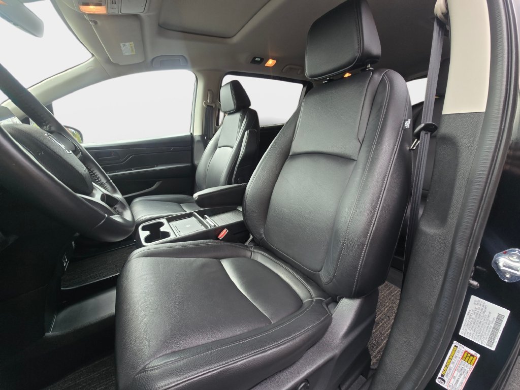 Used 2025 Honda Odyssey EX-L image 18
