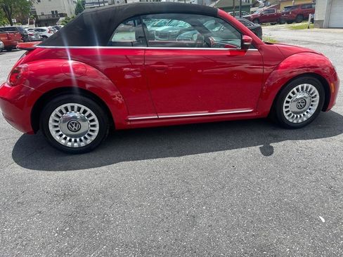 Used 2014 Volkswagen Beetle 1.8T FWD image 6