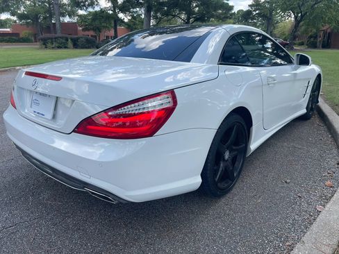 Used 2015 Mercedes-Benz SL 400 image 8