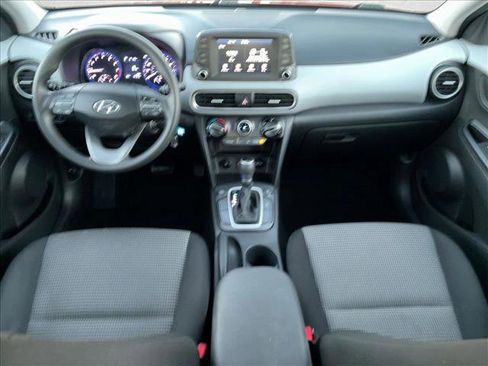 Used 2019 Hyundai Kona SE image 18