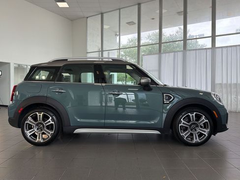 Certified 2024 MINI Cooper Countryman S FWD image 8