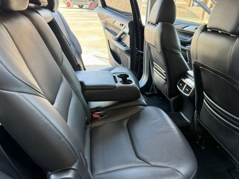 Used 2018 MAZDA CX-9 Touring FWD image 23