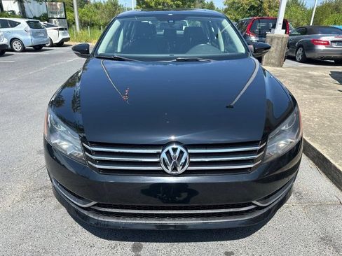 Used 2012 Volkswagen Passat 2.5 SE FWD image 2