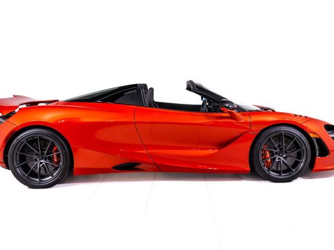 New 2027 McLaren 750S Spider RWD image 8