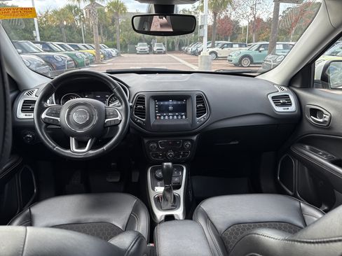 Used 2021 Jeep Compass Latitude w/ Convenience Group image 27