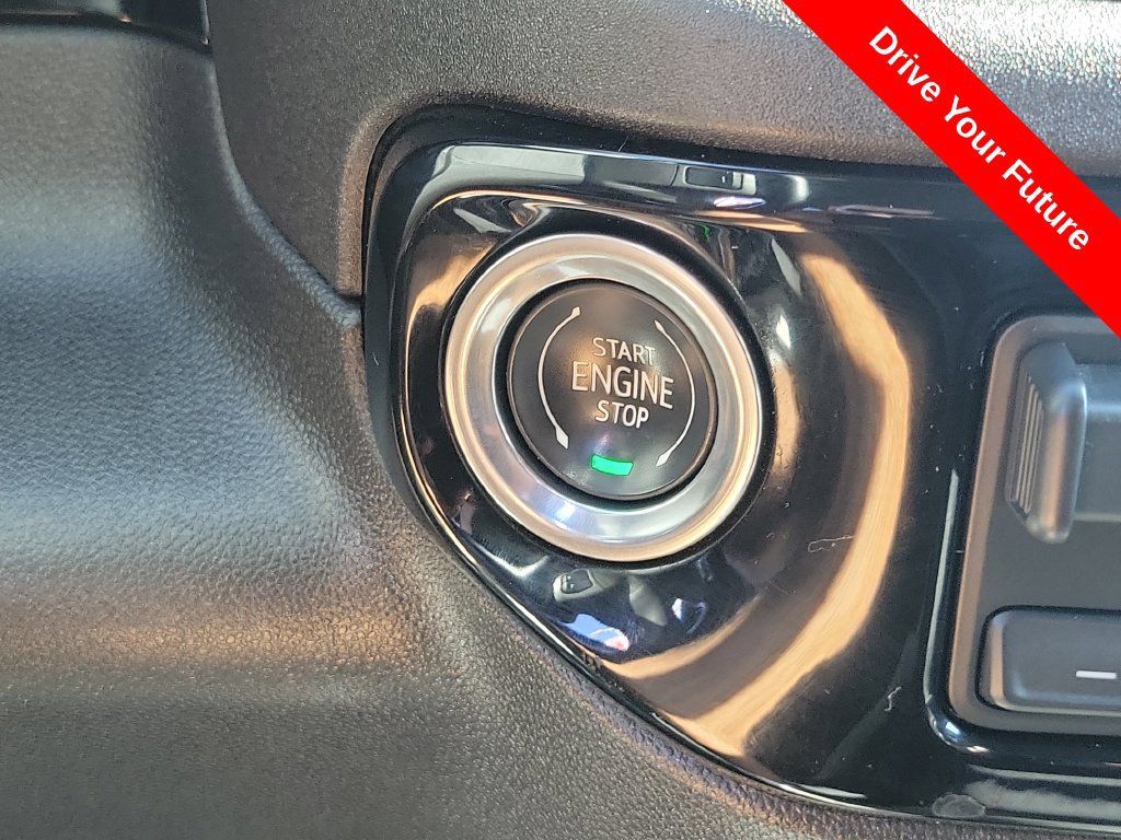 Used 2022 Chevrolet Silverado 1500 LT w/ All Star Edition Plus RWD image 10