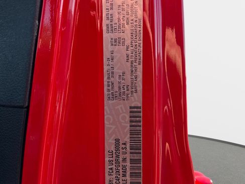 Used 2024 Jeep Wrangler Unlimited Rubicon image 33