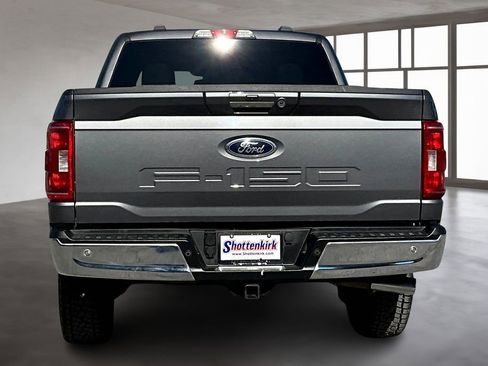 Used 2022 Ford F150 XLT w/ Equipment Group 302A High image 5