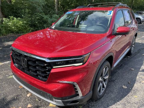 Certified 2023 Honda Pilot Elite image 7