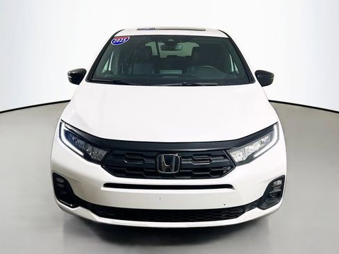 Used 2025 Honda Odyssey Sport-L image 3