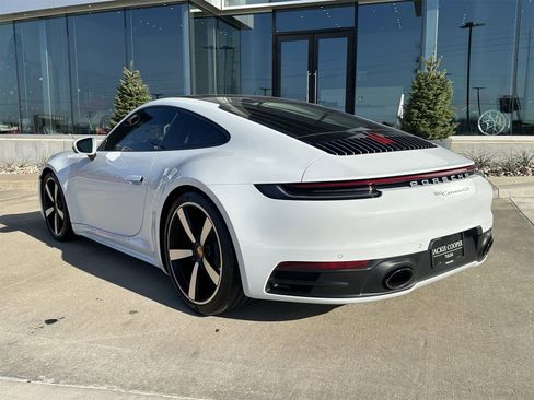 Used 2020 Porsche 911 Carrera 4S image 3