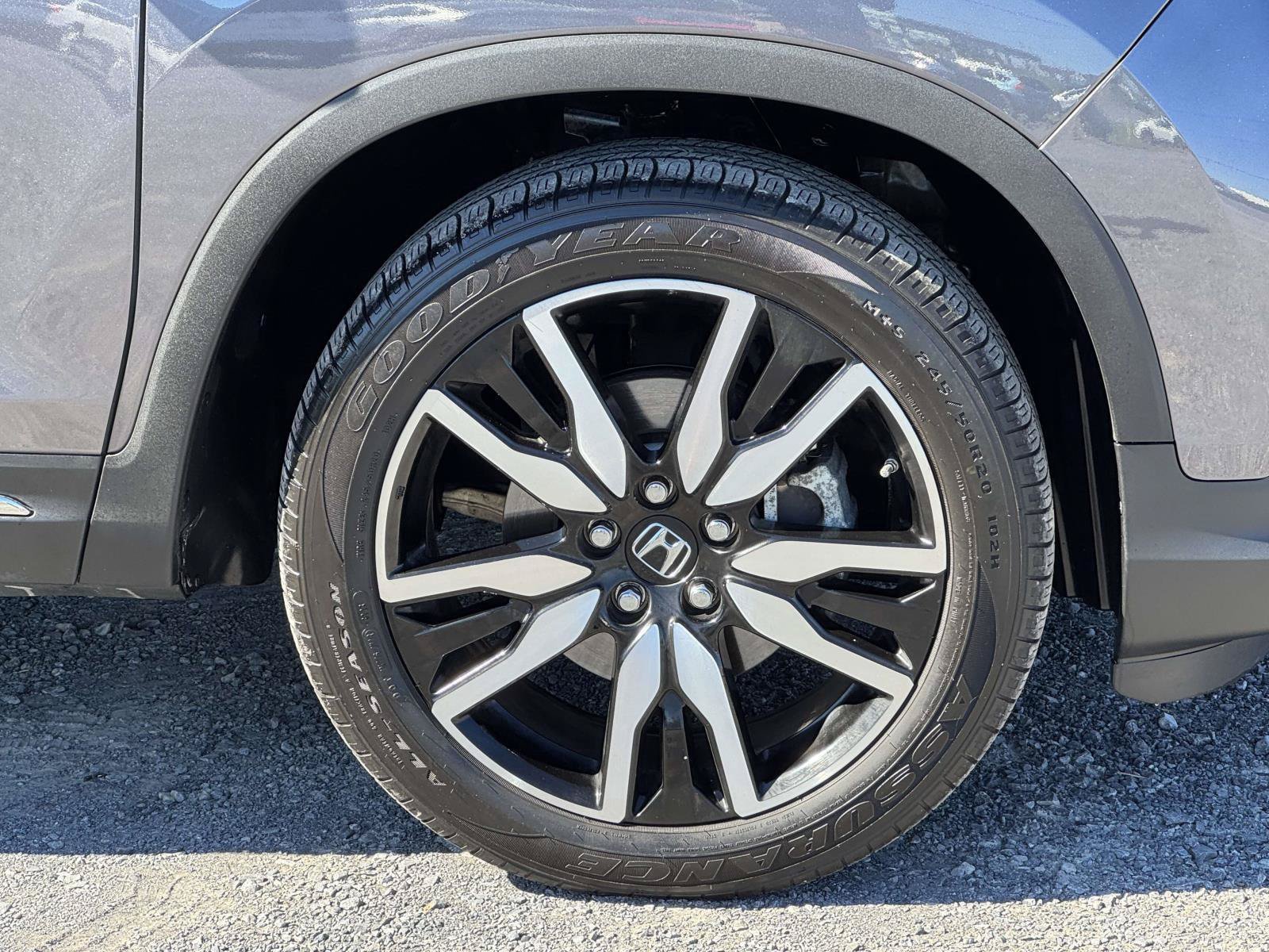 Used 2019 Honda Pilot Touring image 29
