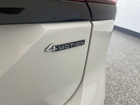 New 2026 Volkswagen Atlas Peak Edition AWD/4WD image 5