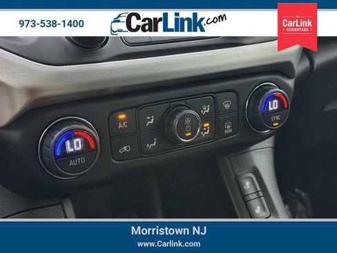 Used 2019 GMC Acadia SLT AWD/4WD image 19