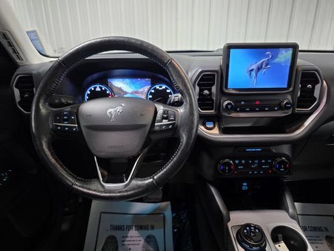 Used 2022 Ford Bronco Sport Outer Banks w/ Tech Package AWD/4WD image 9