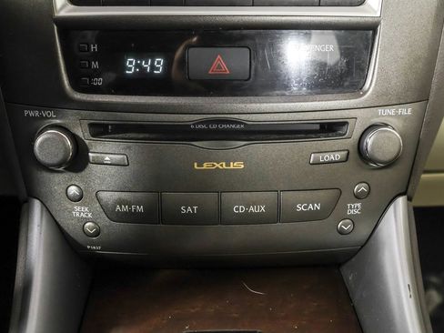 Used 2012 Lexus IS 250 250 w/ Premium Pkg Value Edition image 29