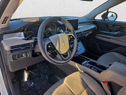 Used 2022 Lincoln Corsair AWD w/ Equipment Group 101A image 16