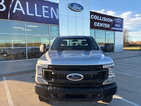 Used 2022 Ford F250 XL image 9