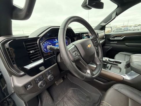 Certified 2025 Chevrolet Silverado 1500 High Country w/ High Country Premium Package image 10