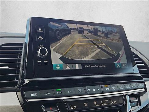 Used 2026 Honda Odyssey EX-L image 13