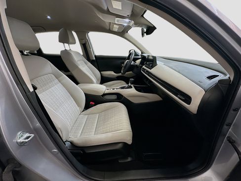 Used 2024 Honda HR-V LX image 31