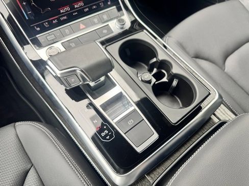 Certified 2025 Audi Q7 3.0T Premium Plus w/ Premium Plus Package image 17