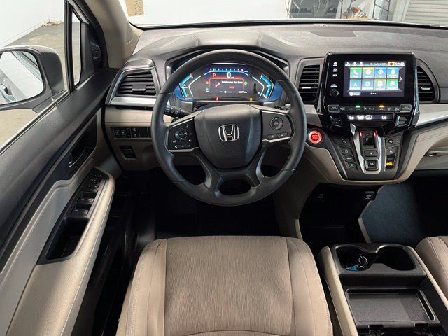 Used 2021 Honda Odyssey EX image 18