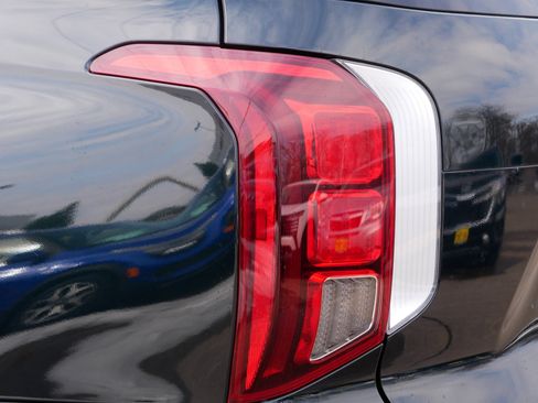 Used 2024 Hyundai Palisade Calligraphy image 17