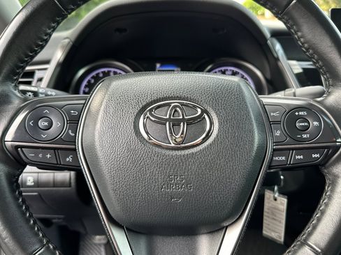 Used 2023 Toyota Camry SE image 25
