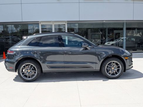New 2026 Porsche Macan image 8