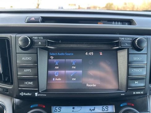 Used 2018 Toyota RAV4 XLE image 26