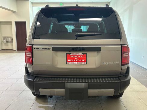 Certified 2025 Toyota Land Cruiser w/ Premium Package AWD/4WD image 6