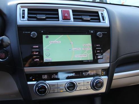 Used 2016 Subaru Legacy 3.6R Limited image 24