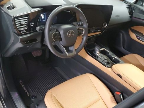 Used 2023 Lexus NX 350 AWD image 11