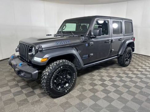 Used 2023 Jeep Wrangler Unlimited w/ Cold Weather Group image 7