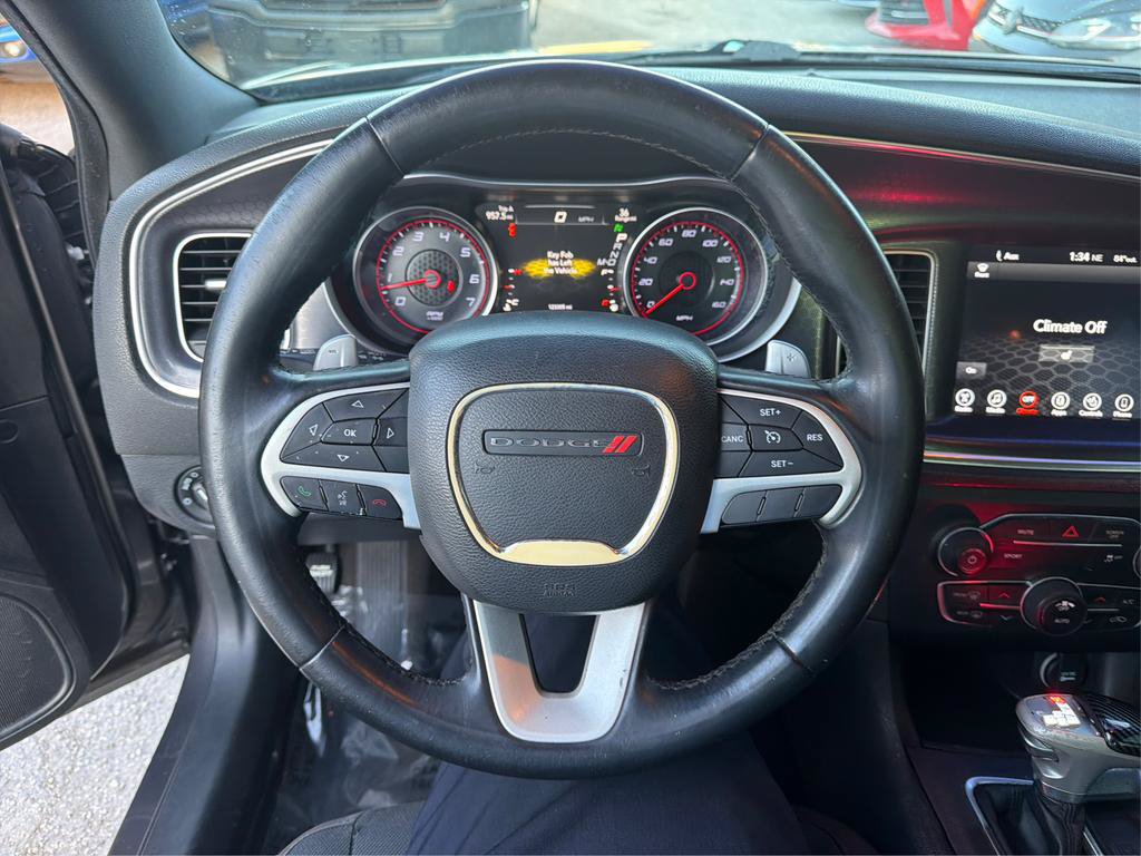 Used 2017 Dodge Charger R/T RWD image 19