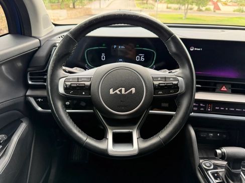 Used 2023 Kia Sportage EX AWD/4WD image 22