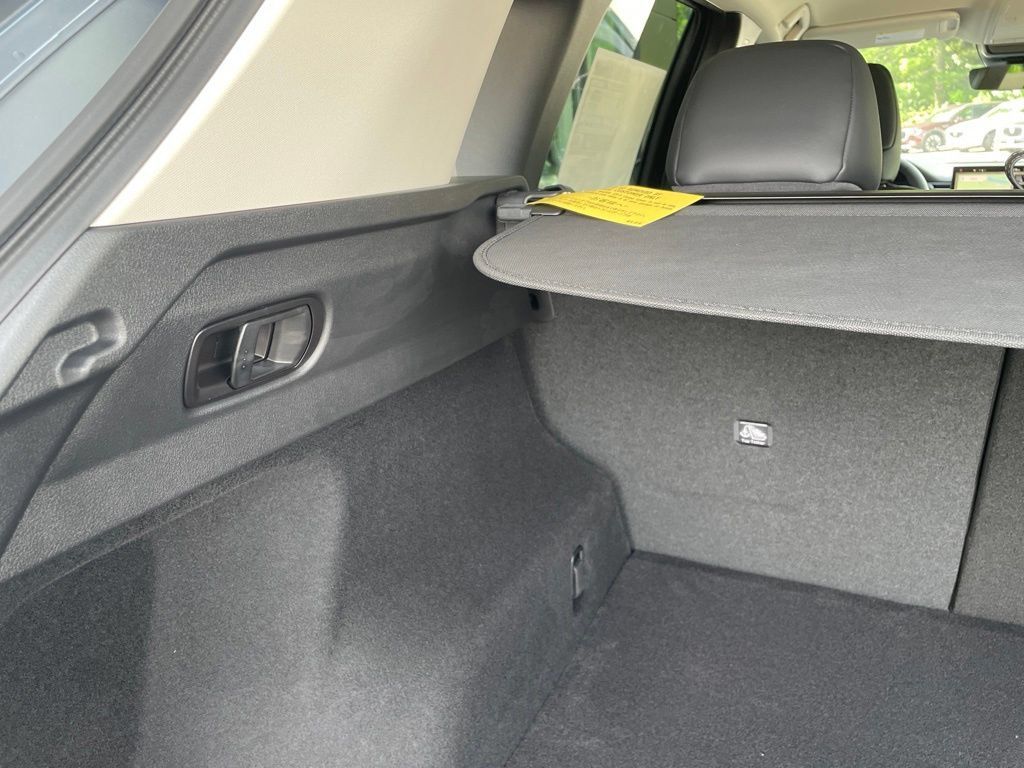 New 2026 MAZDA CX-5 Preferred AWD/4WD image 11