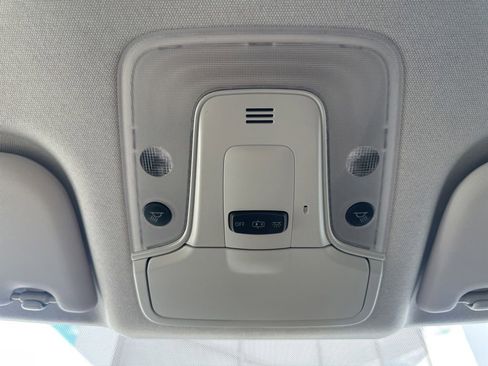 Used 2016 Toyota Prius Two FWD image 23