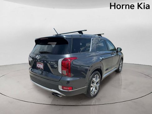 Used 2020 Hyundai Palisade SEL w/ Premium Package AWD/4WD image 4