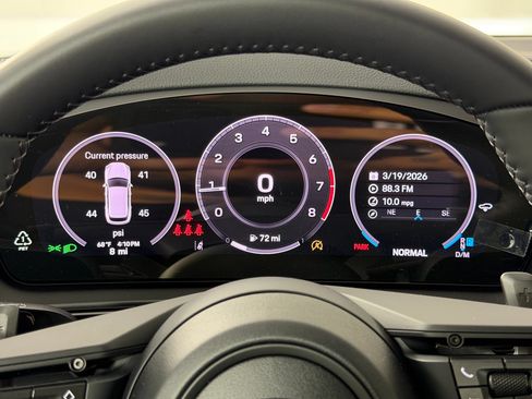 Certified 2026 Porsche Cayenne AWD/4WD image 28