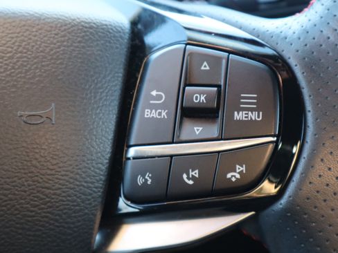 Used 2025 Ford Explorer ST-Line image 18