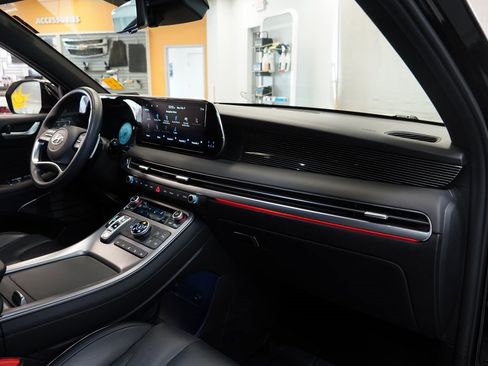 Used 2024 Hyundai Palisade Calligraphy image 37