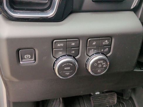 New 2026 GMC Sierra 1500 Denali AWD/4WD image 17
