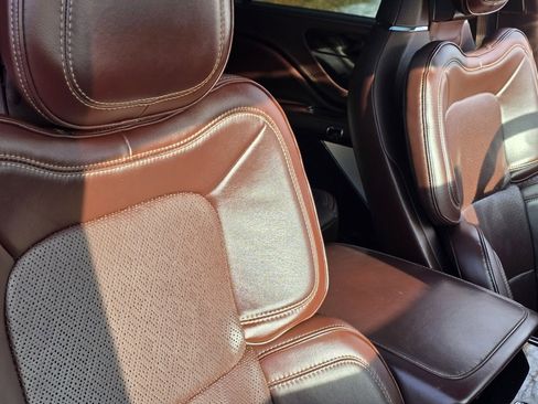 Used 2023 Lincoln Aviator Black Label w/ Dynamic Handling Package image 17