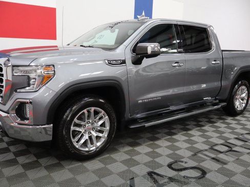 Used 2022 GMC Sierra 1500 SLT w/ SLT Convenience Package RWD image 3